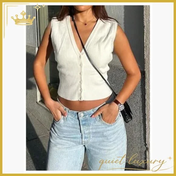 Sleeveless V-Neck Cropped Sweater Vest Button Front Lightweight Stretch Knit - Picture 4 of 5